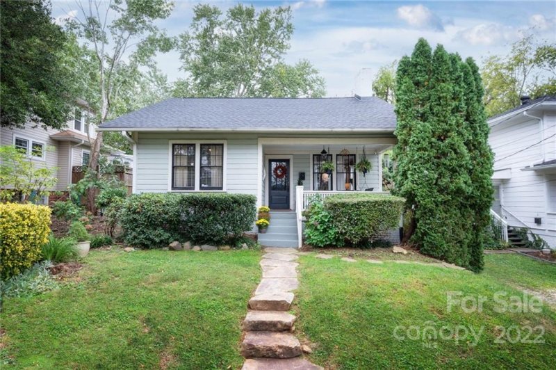 Property image 2 at 3 Clairmont Avenue, Asheville, NC 28804