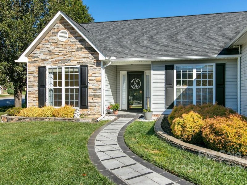 Property image 3 at 294 Farm Valley Road, Fletcher, NC 28732