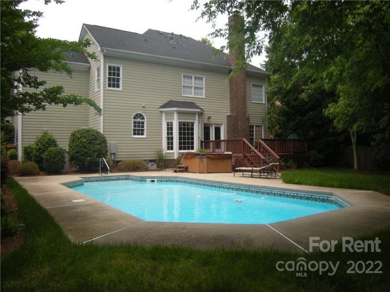 Property image 2 at 6634 Fairhope Court, Charlotte, NC 28277