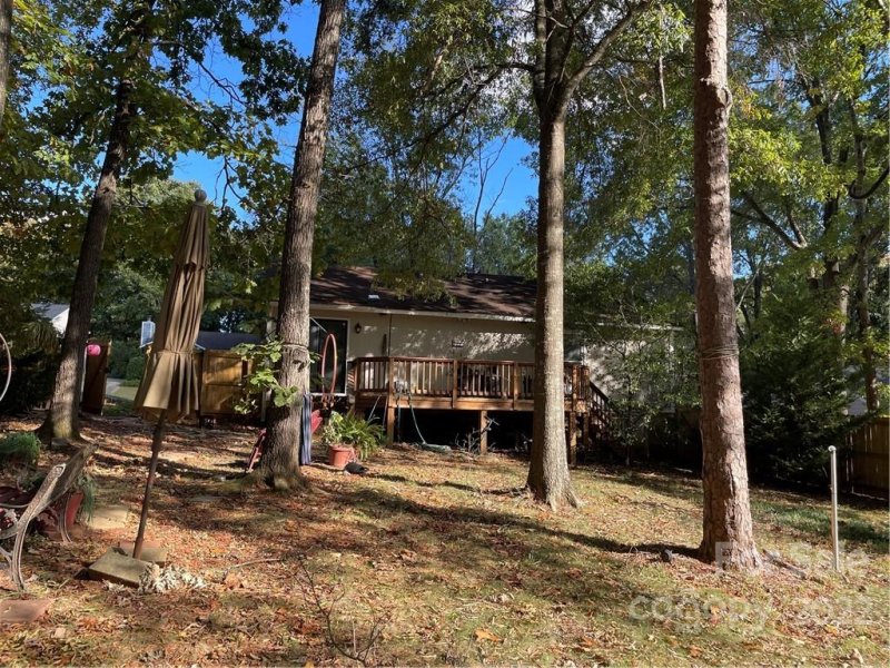 Property image 4 at 7107 Lancashire Drive, Mint Hill, NC 28227