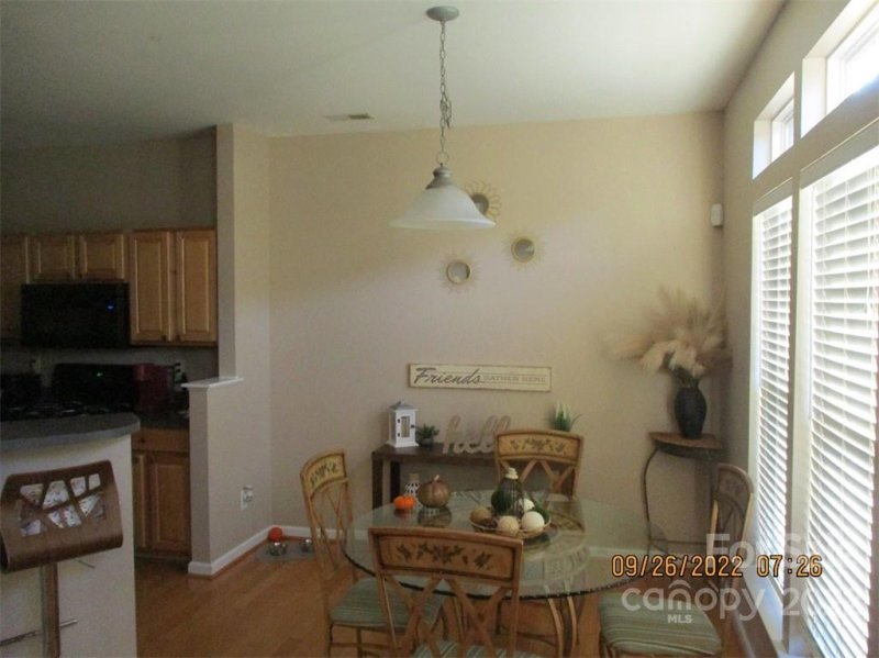 Property image 3 at 4957 Sunburst Lane, Charlotte, NC 28213