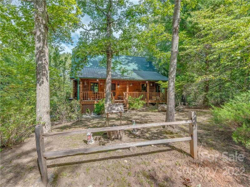 Property image 2 at 113 Grouse Street, Lake Lure, NC 28746