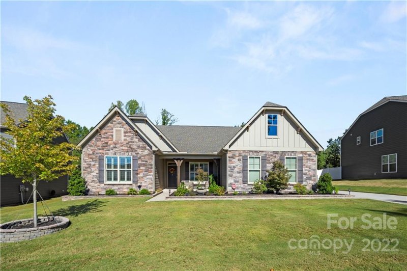 Property image 2 at 5332 Pembrey Drive, Denver, NC 28037