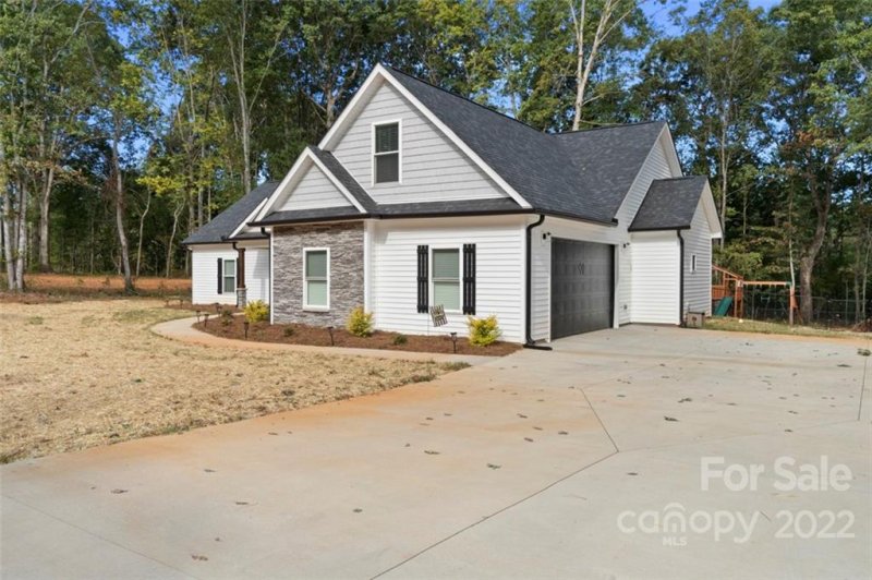 Property image 3 at 7420 Finch Lane, Vale, NC 28168
