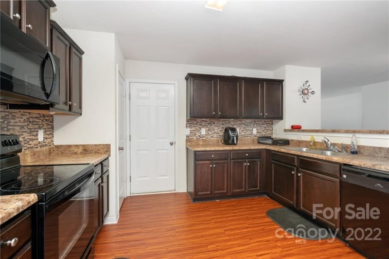 Property image 5 at 5302 Swearngan Road, Charlotte, NC 28216