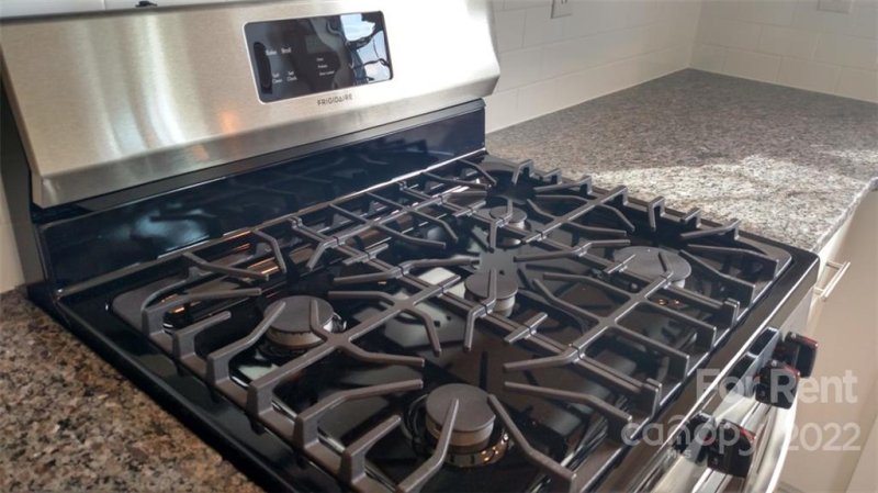 Property image 3 at 142 Cromwell Drive, Mooresville, NC 28115