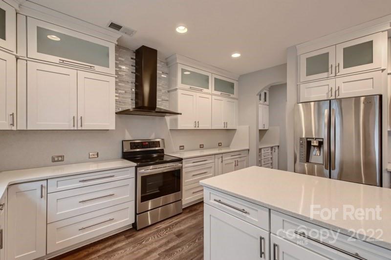 Property image 4 at 428 Castlebury Court, Clover, SC 29710