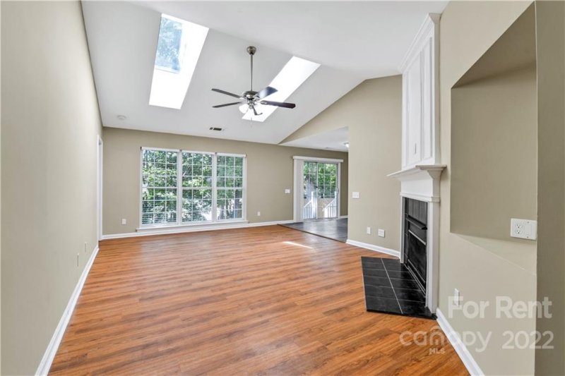 Property image 5 at 1519 Rumstone Lane, Charlotte, NC 28262