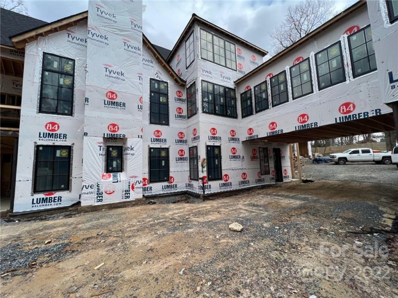 Property image 4 at 2044 Ferncliff Road, Charlotte, NC 28211