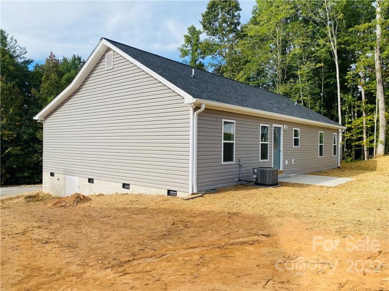 Property image 2 at 1206 Spring Time Court, Lenoir, NC 28645