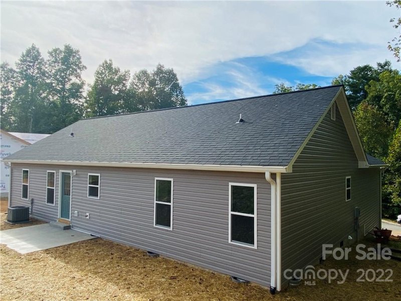 Property image 4 at 1206 Spring Time Court, Lenoir, NC 28645