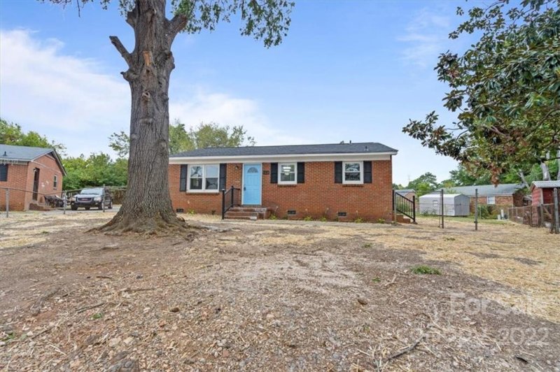 123 Duckett Court