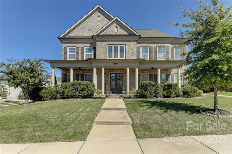 5266 Meadowcroft Way