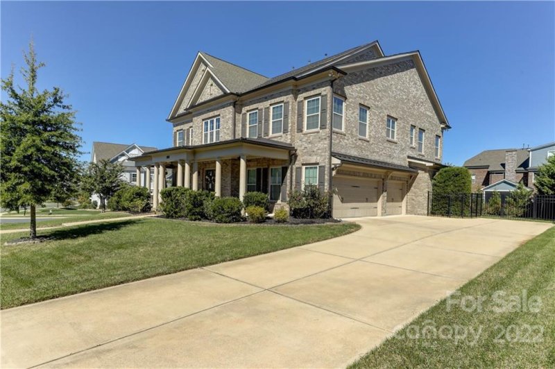 Property image 3 at 5266 Meadowcroft Way, Fort Mill, SC 29708