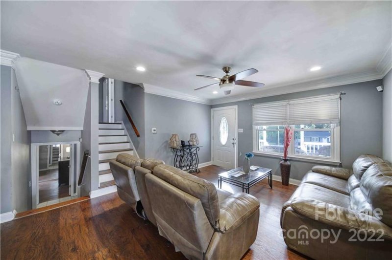 Property image 4 at 309 Catawba Circle, Matthews, NC 28104