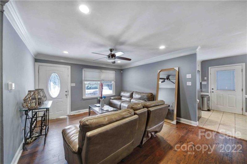 Property image 5 at 309 Catawba Circle, Matthews, NC 28104