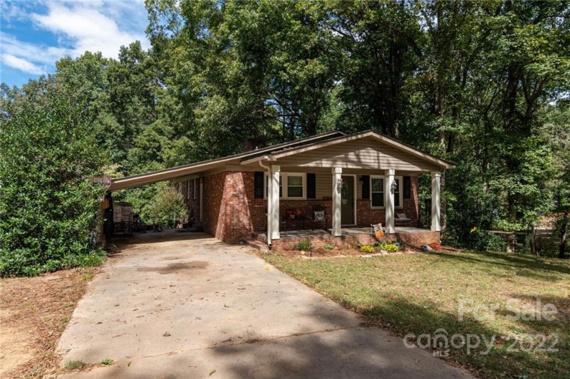 Property image 3 at 1208 Johnson Drive, Cherryville, NC 28021