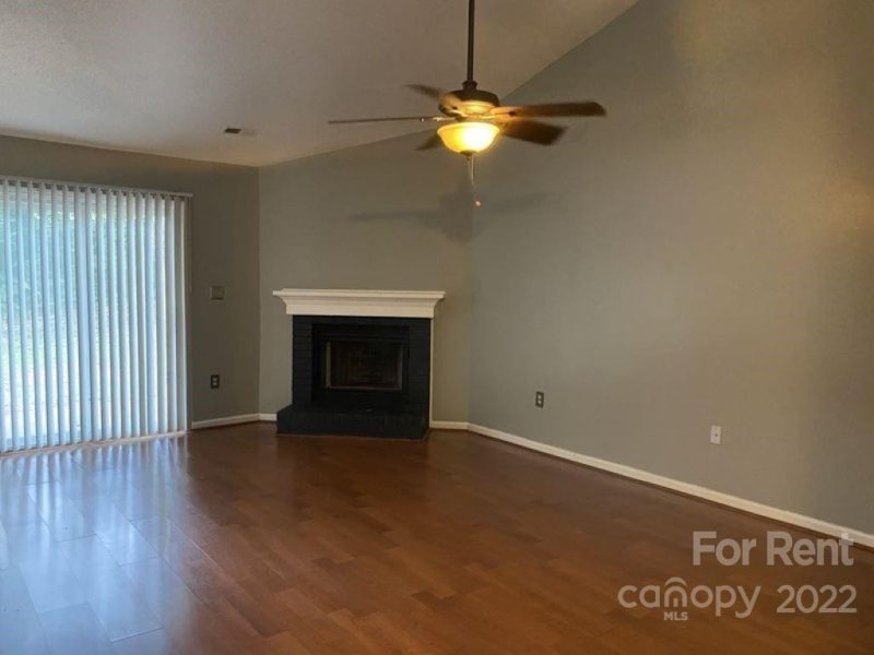 Property image 2 at 8027 Sherington Way, Charlotte, NC 28227