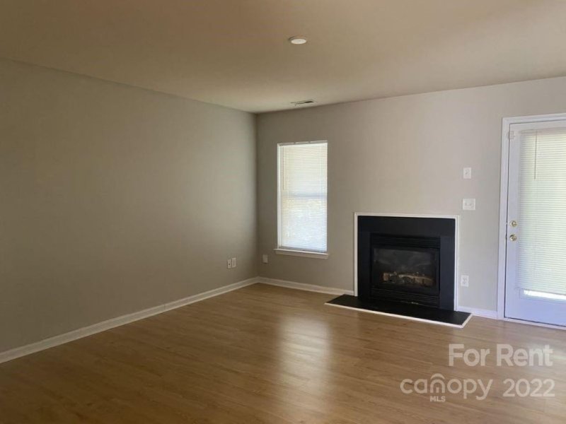 Property image 2 at 1607 Eagles Landing Drive, Charlotte, NC 28208