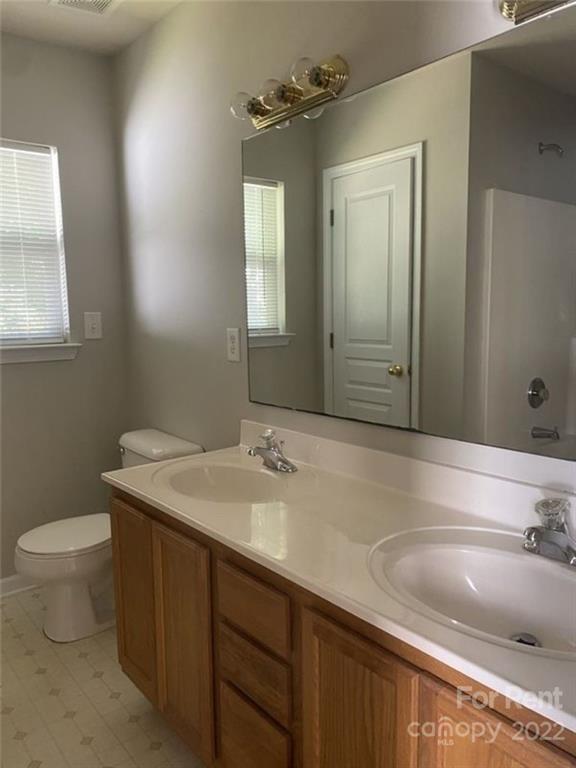 Property image 5 at 1607 Eagles Landing Drive, Charlotte, NC 28208