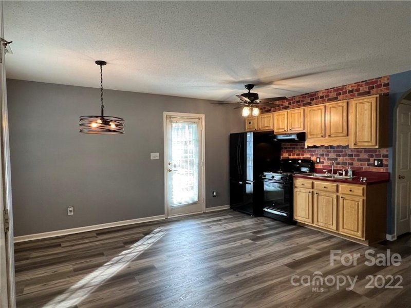 Property image 5 at 6619 Hampton Way Drive, Charlotte, NC 28213