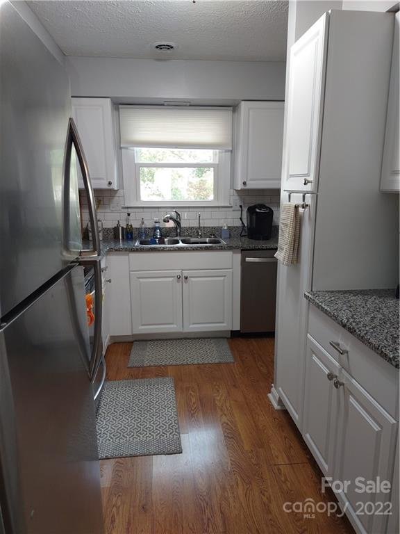 Property image 3 at 1409 Kensington Road, Hendersonville, NC 28791