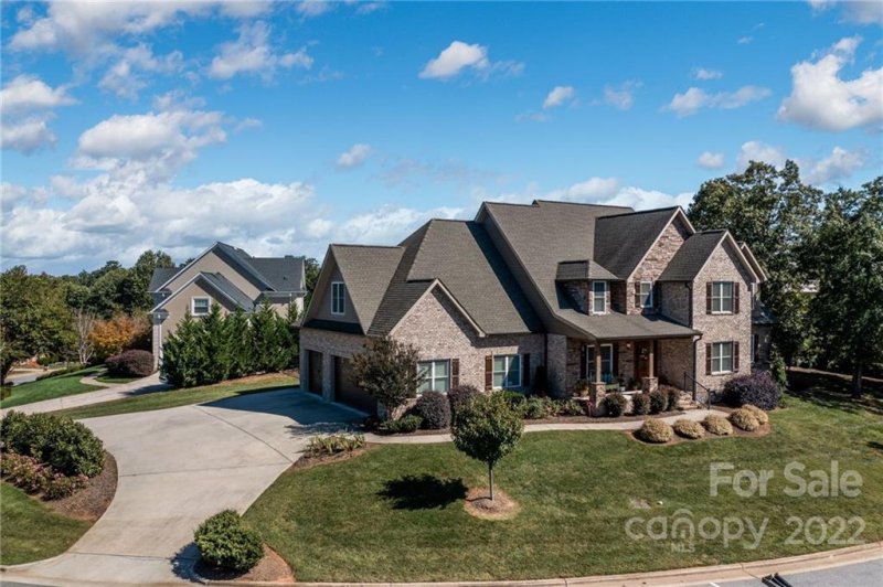 Property image 3 at 3831 8th Street Place, Hickory, NC 28601