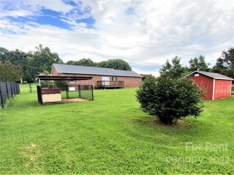 Property image 3 at 115 Doe Trail Lane, Statesville, NC 28625