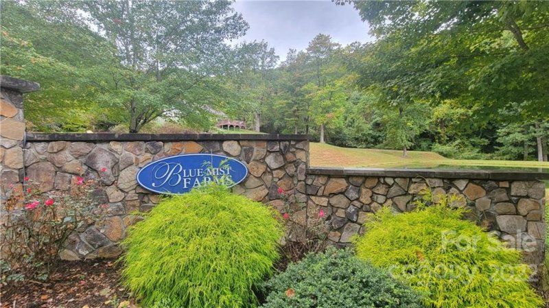 Property image 4 at 21 Early Spring Way, Leicester, NC 28748