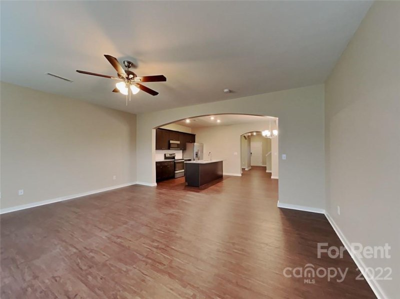 Property image 3 at 123 Coddington Lane, Statesville, NC 28625