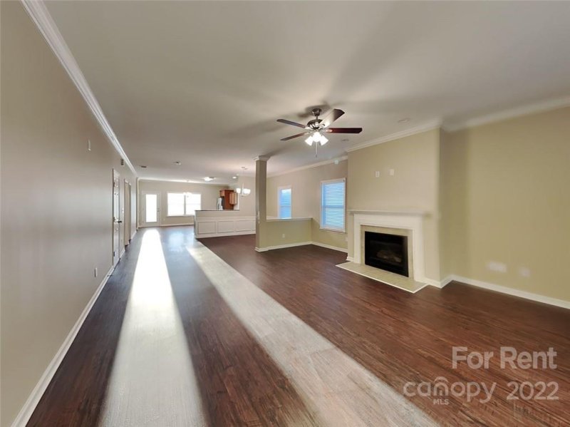 Property image 2 at 11355 Breezehill Lane, Charlotte, NC 28262