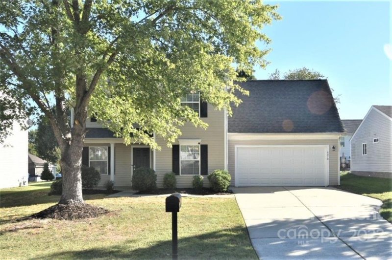 4979 Astonshire Lane