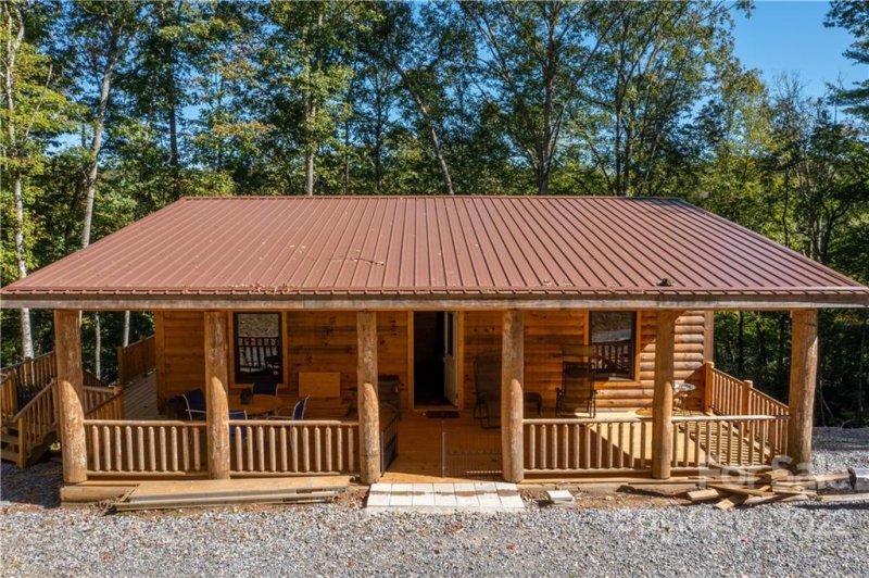 Property image 2 at 181 Pack Drive, Spruce Pine, NC 28777