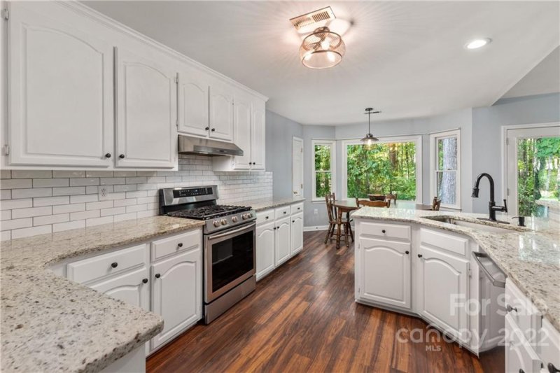 Property image 2 at 170 Wordsworth Way, Mooresville, NC 28115