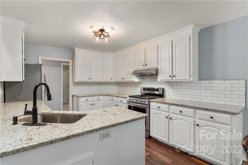 Property image 4 at 170 Wordsworth Way, Mooresville, NC 28115