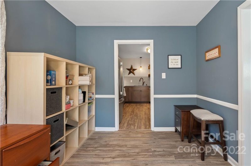 Property image 5 at 1012 Mclaughlin Drive, Charlotte, NC 28212