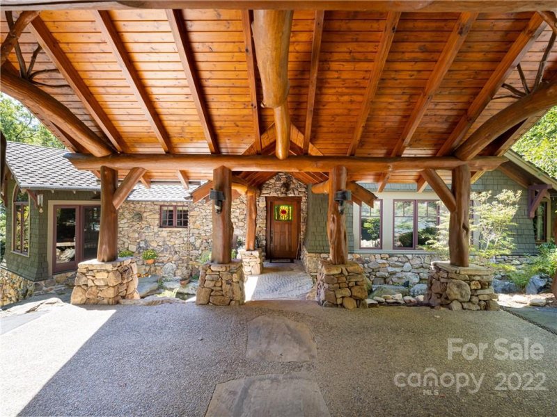 Property image 4 at 168 Pinkerton Corner, Fairview, NC 28730