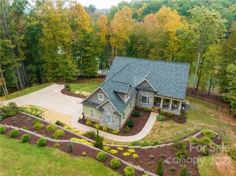 Property image 3 at 120 Northstone Drive, Statesville, NC 28677