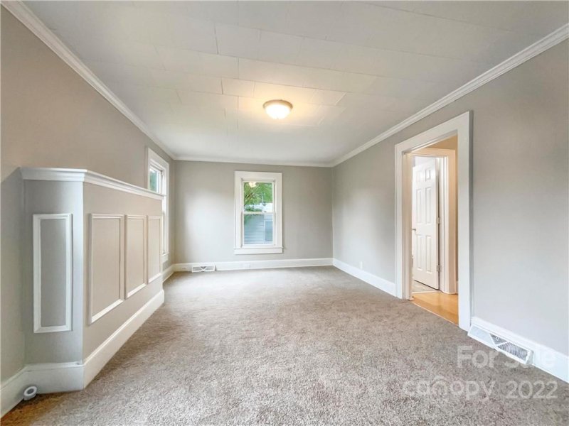 Property image 3 at 804 Walker Street, Kannapolis, NC 28081