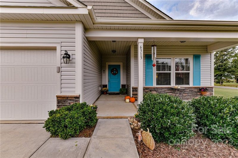 Property image 2 at 6313 Fawn Crest Drive, Waxhaw, NC 28173