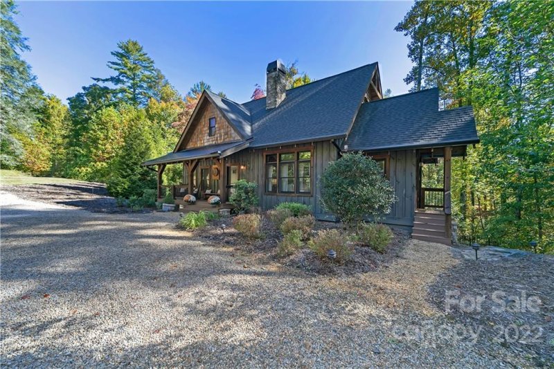 Property image 2 at 200 Mountain Brook Trail, Brevard, NC 28712