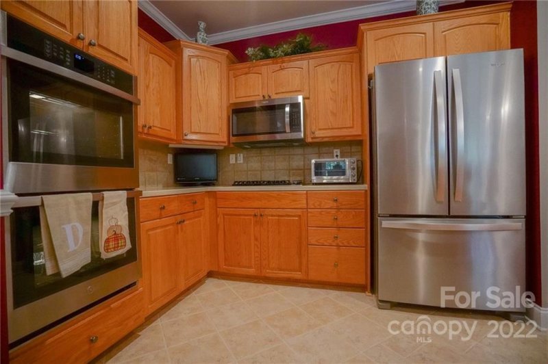 Property image 5 at 1507 Elkhart Circle, Gastonia, NC 28054