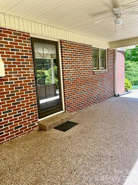 Property image 3 at 141 30th Avenue, Hickory, NC 28601