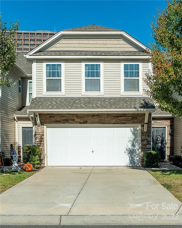 856 Summerlake Drive