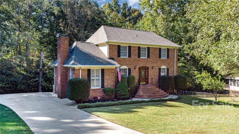 Property image 3 at 116 Dovershire Road, Charlotte, NC 28270