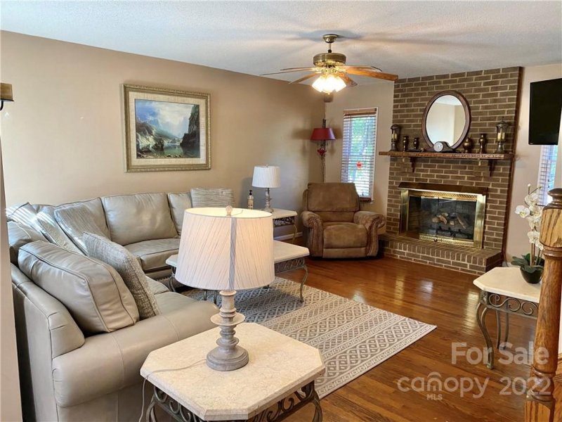 Property image 2 at 4710 Bert Huffman Drive, Granite Falls, NC 28630