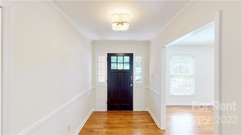 Property image 4 at 6810 Rosemary Lane, Charlotte, NC 28210