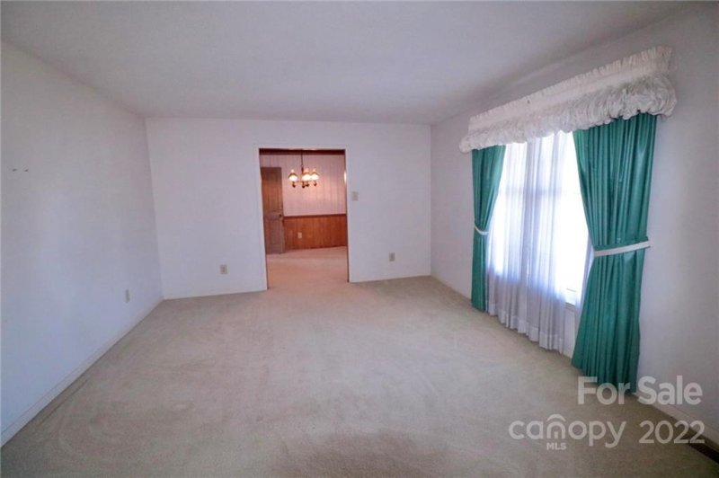 Property image 3 at 1712 Alpine Lane, Gastonia, NC 28054