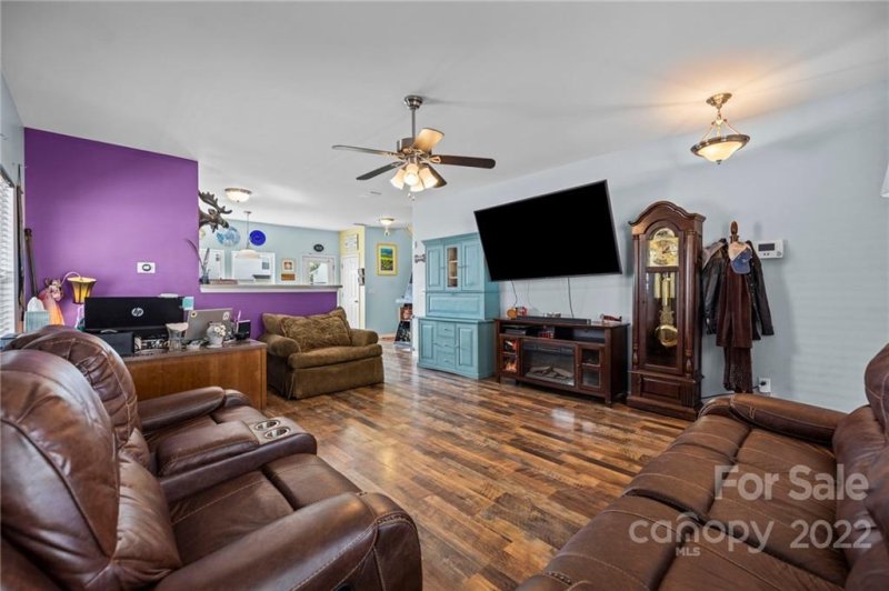 Property image 5 at 1135 Blue Topaz Drive, Dallas, NC 28034