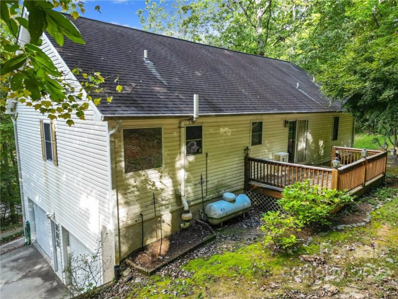 Property image 4 at 4 Spicewood Court, Flat Rock, NC 28731